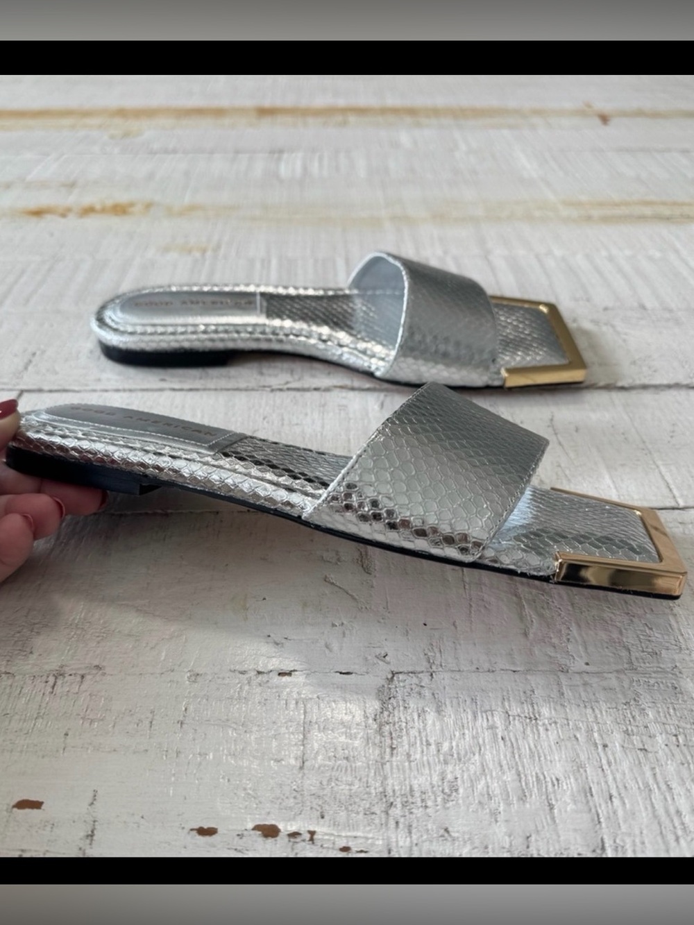 Good American Silver Metallic Square-Toe Slide Sandals - Picture 4 of 7